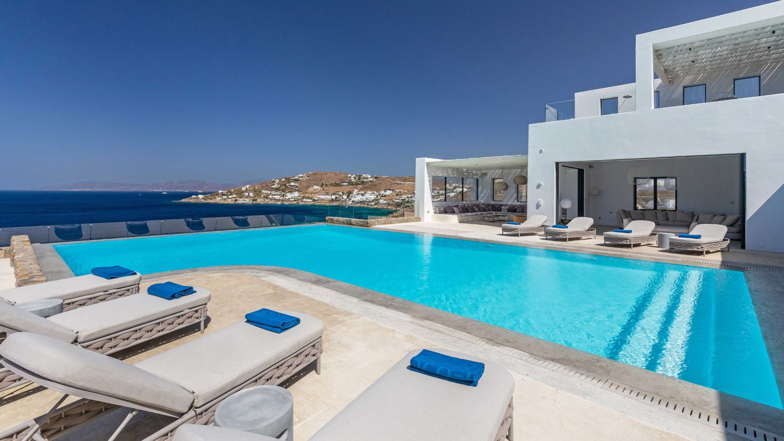 CJ-Commercial-Corniche Luxury Resort Hotel, Mykonos, Greece (4).jpg